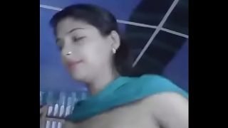 Desi Cute Babe Showing small tits